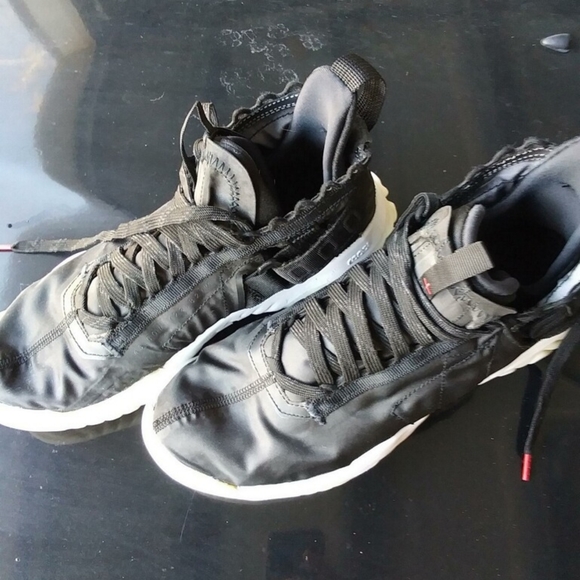 Jordans - Picture 3 of 3